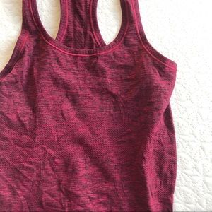 Red fitted lululemon tank